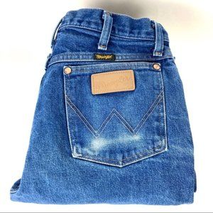 WRANGLERS Distressed Medium Wash High Rise